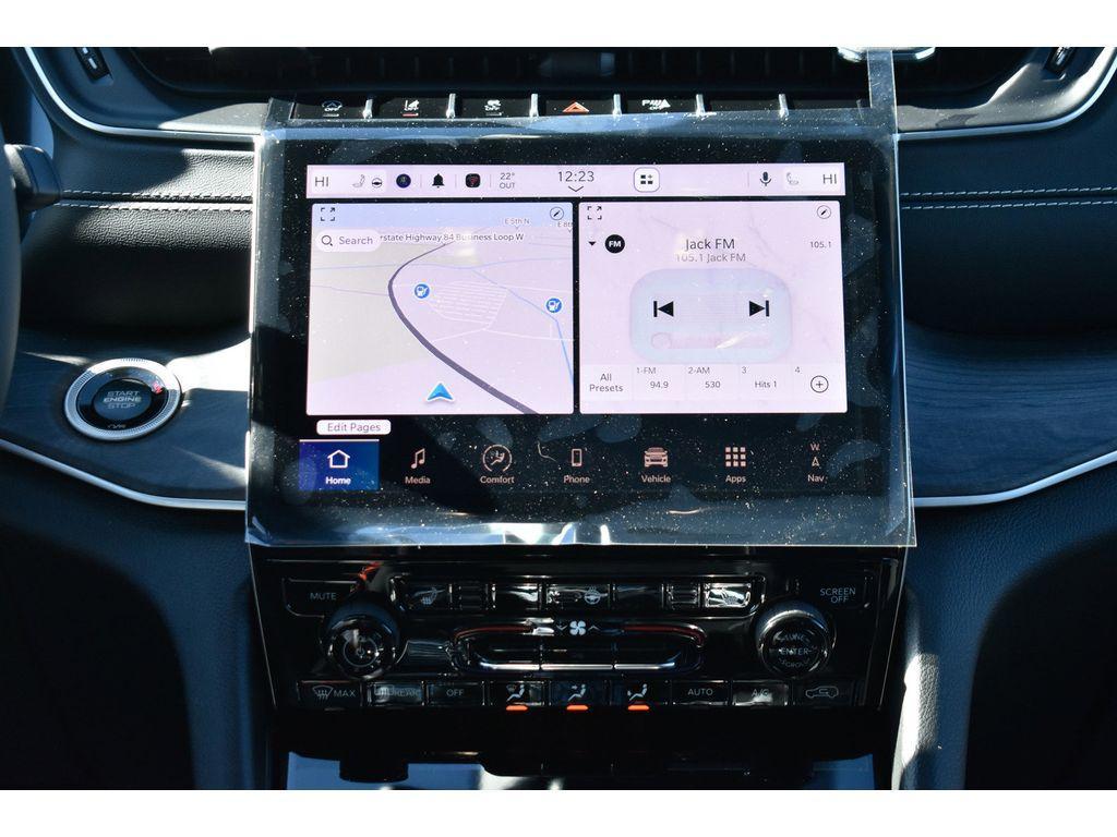 new 2025 Jeep Grand Cherokee car, priced at $43,000