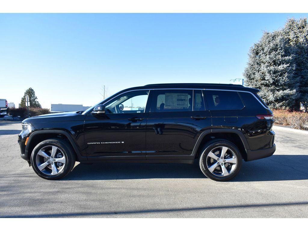 new 2025 Jeep Grand Cherokee L car, priced at $44,500