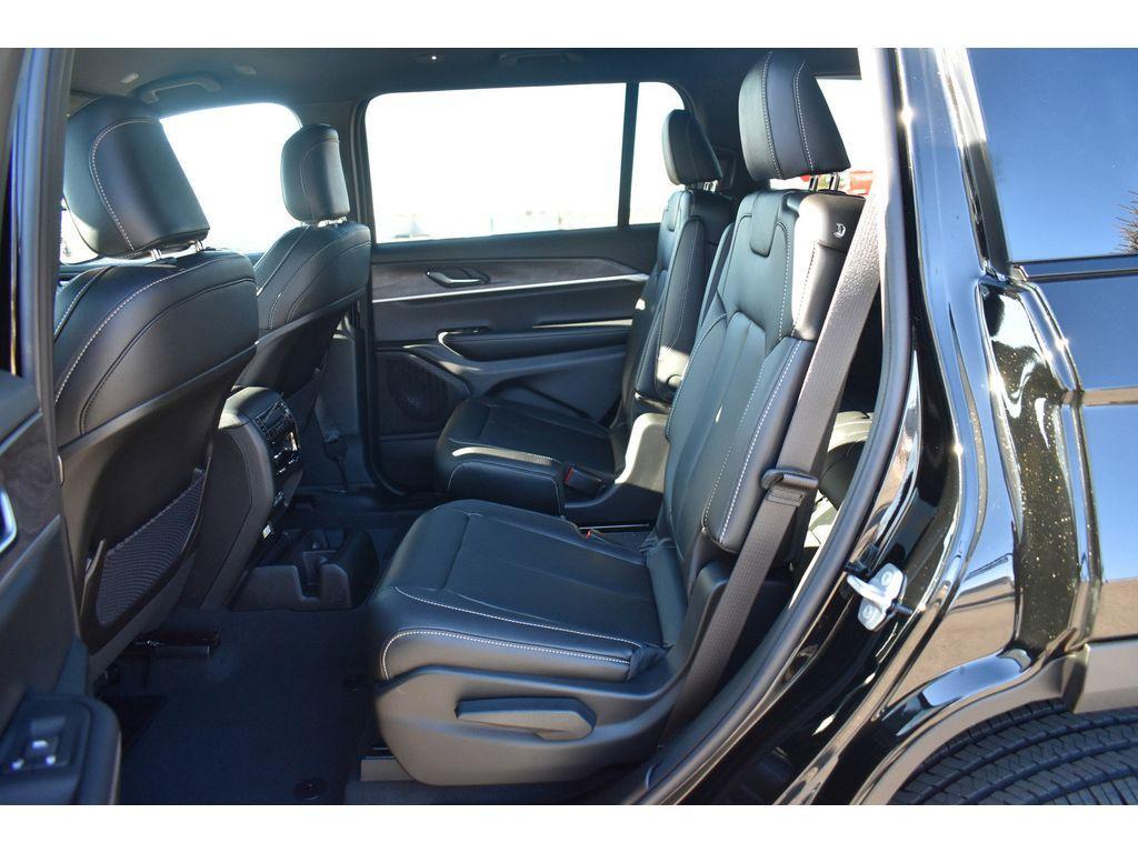 new 2025 Jeep Grand Cherokee L car, priced at $44,500