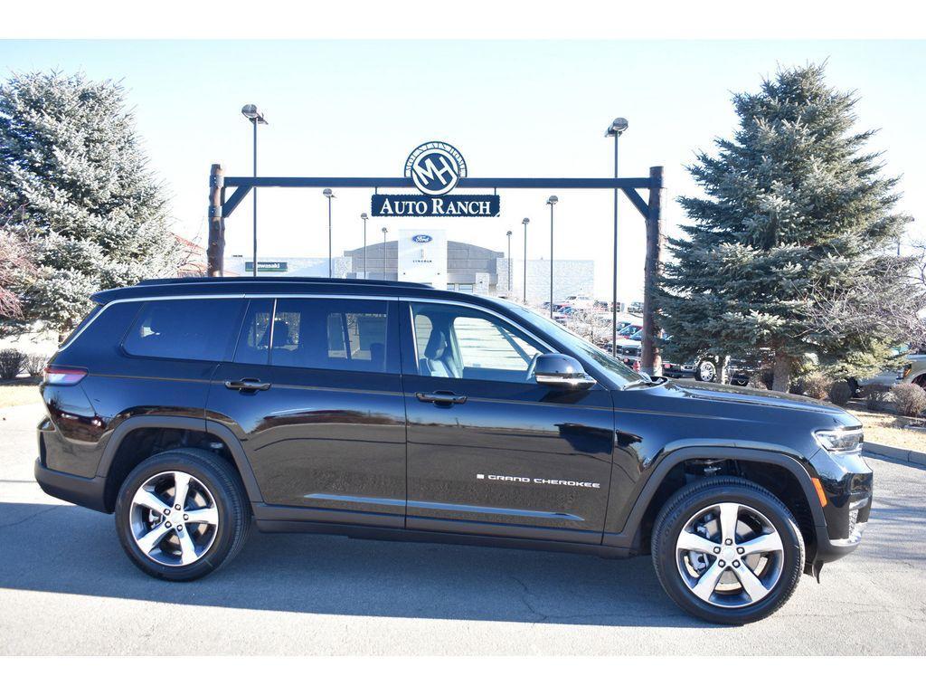 new 2025 Jeep Grand Cherokee L car, priced at $44,500