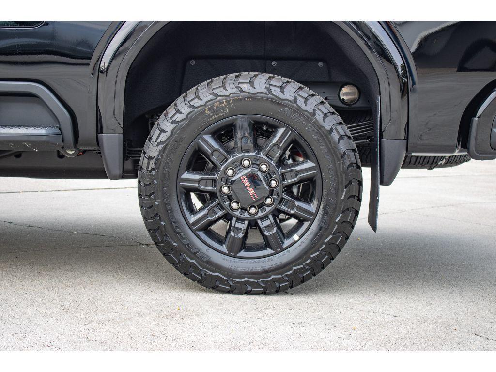 new 2026 GMC Sierra 2500 car, priced at $85,500
