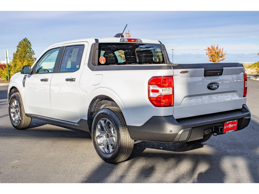 new 2025 Ford Maverick car, priced at $33,999