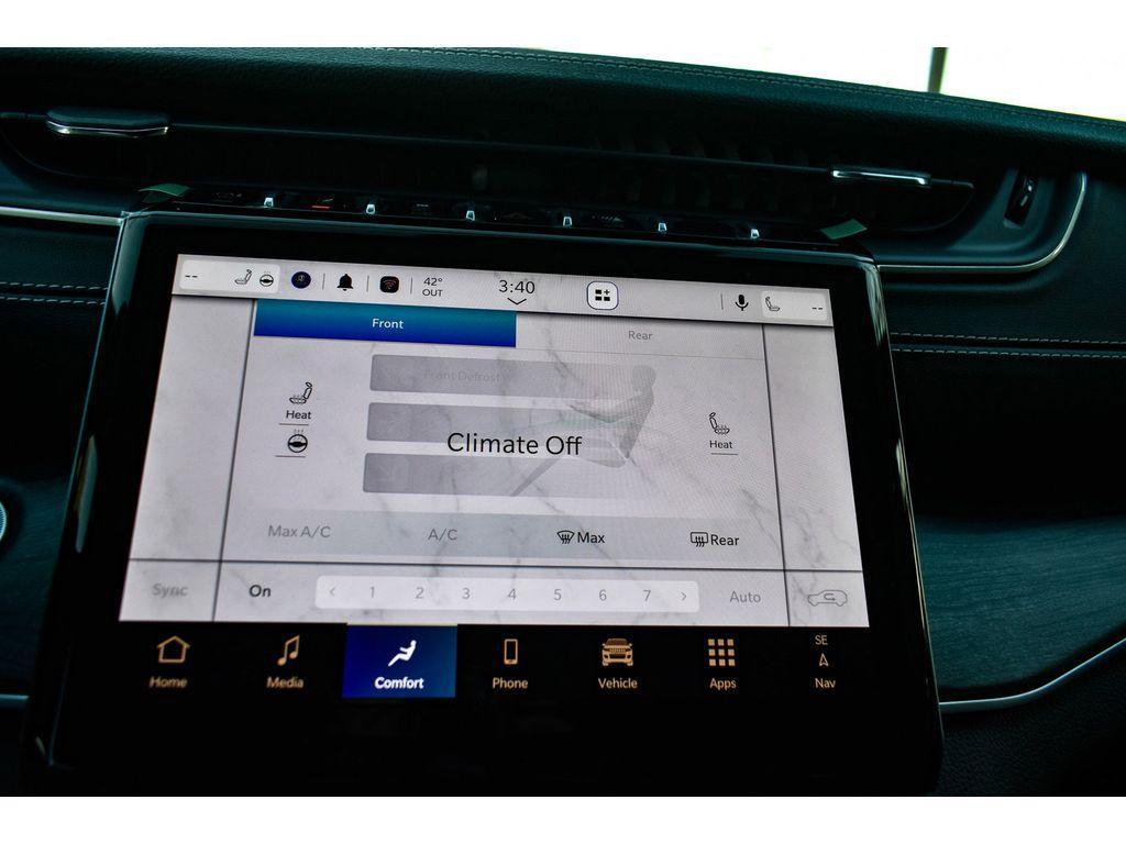 new 2025 Jeep Grand Cherokee L car, priced at $44,500
