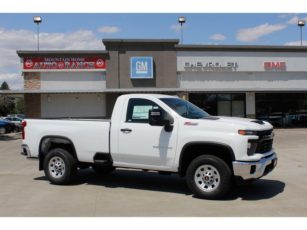 new 2025 Chevrolet Silverado 3500 car, priced at $46,500