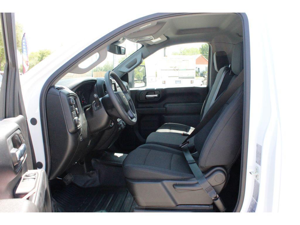 new 2025 Chevrolet Silverado 3500 car, priced at $46,500