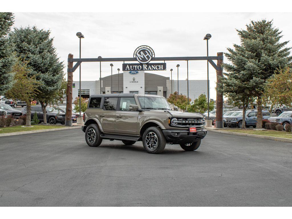 new 2025 Ford Bronco car, priced at $50,949