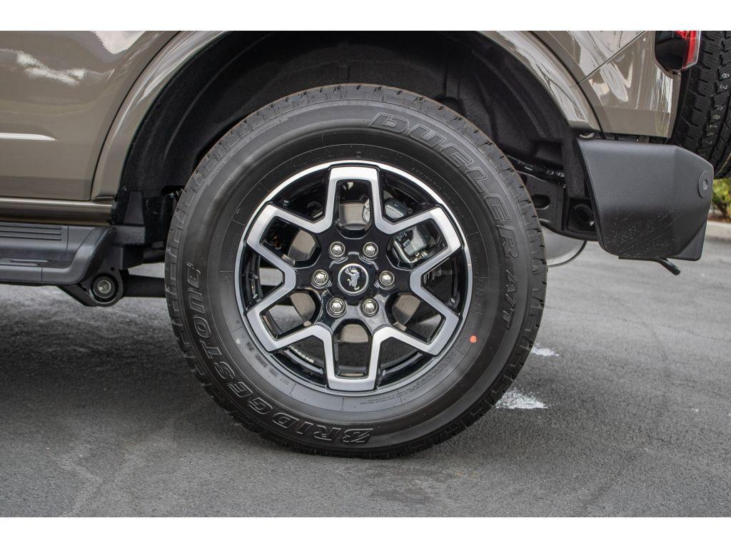 new 2025 Ford Bronco car, priced at $51,949