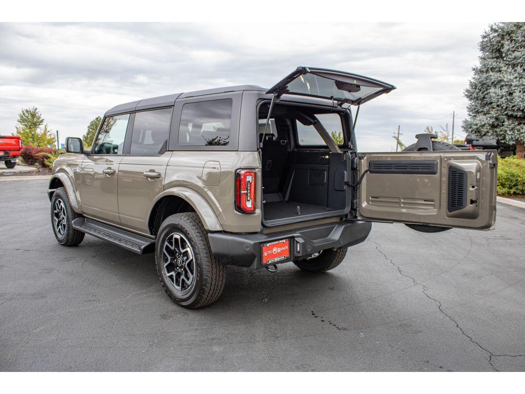 new 2025 Ford Bronco car, priced at $51,949
