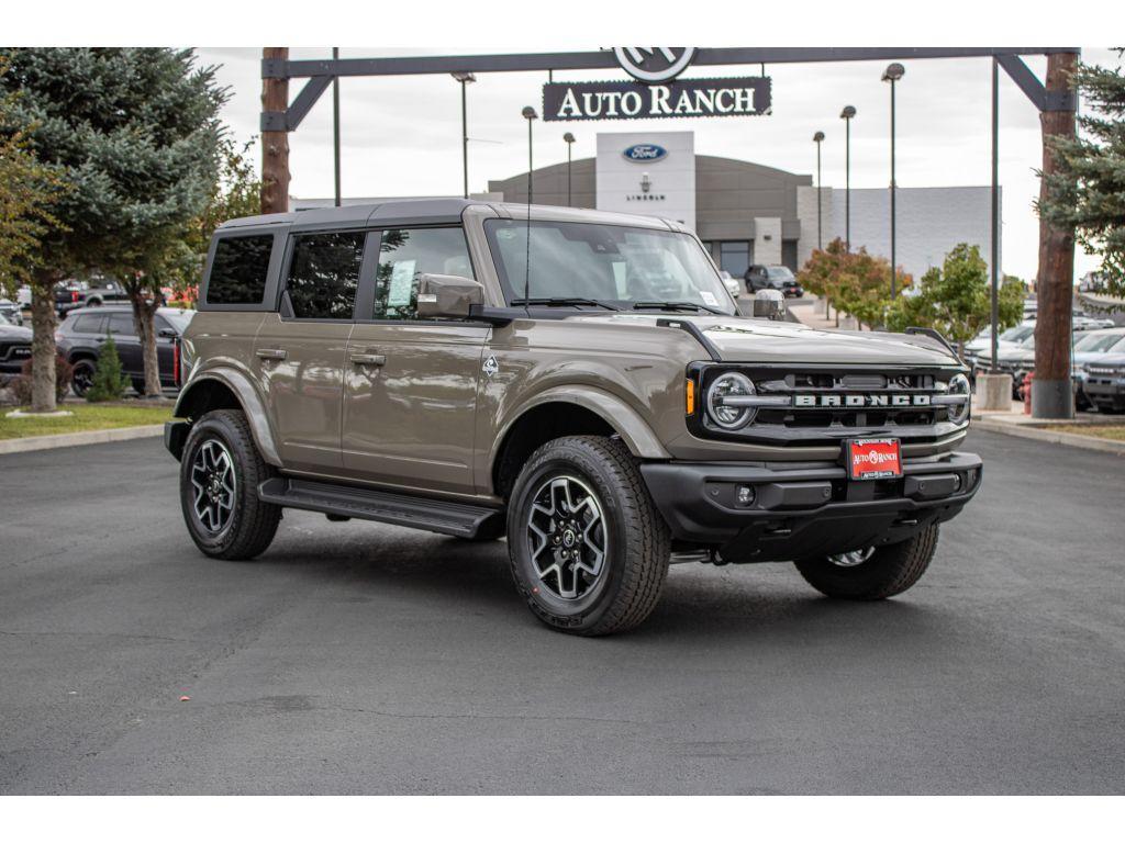 new 2025 Ford Bronco car, priced at $51,949