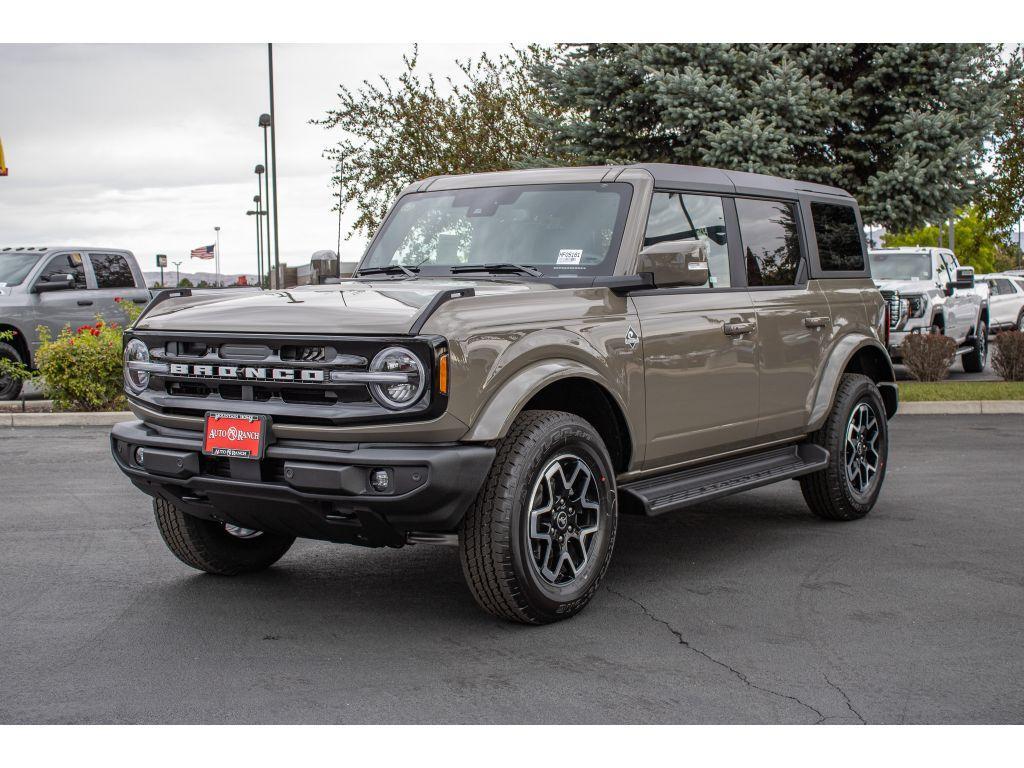 new 2025 Ford Bronco car, priced at $51,949