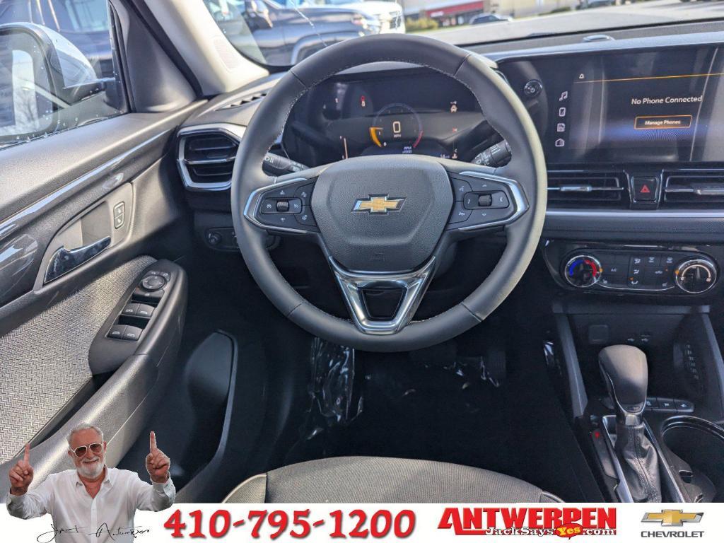 new 2025 Chevrolet TrailBlazer car, priced at $24,780