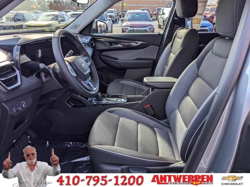 new 2025 Chevrolet TrailBlazer car, priced at $24,780