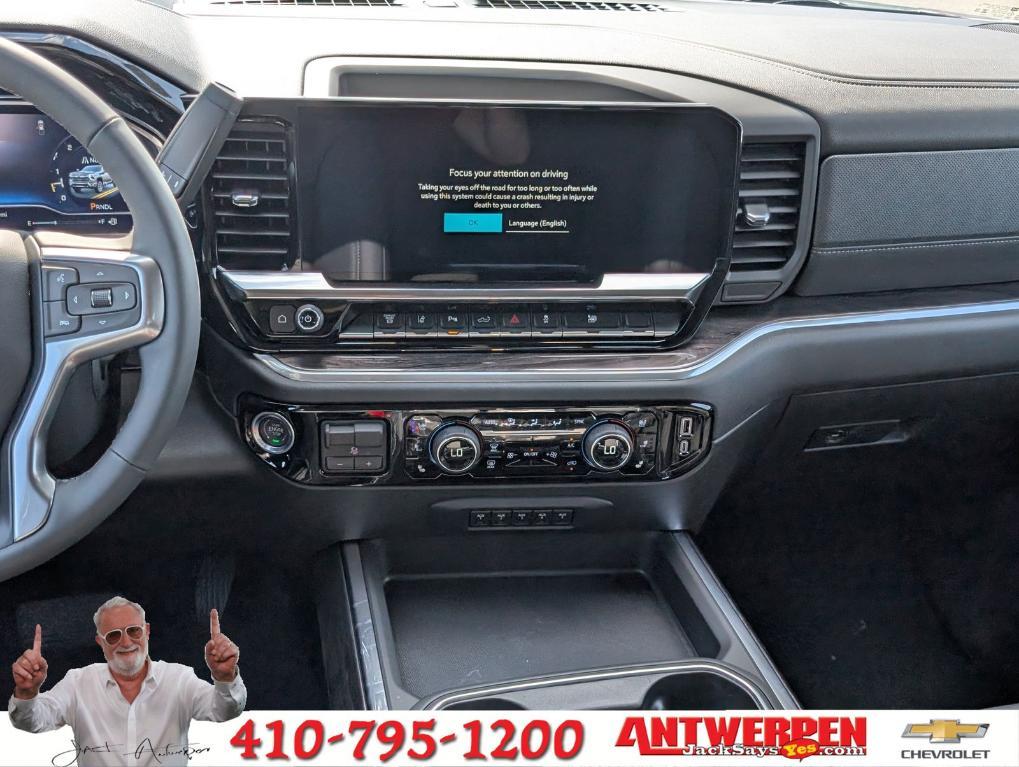 new 2025 Chevrolet Silverado 3500 car, priced at $82,230