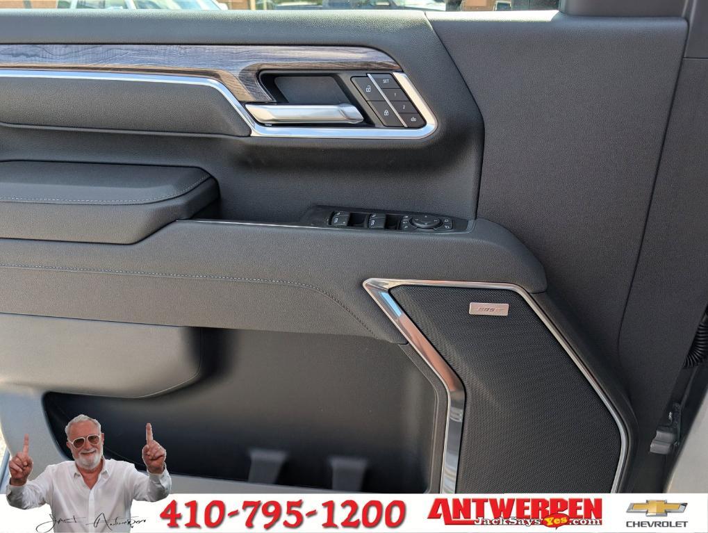 new 2025 Chevrolet Silverado 3500 car, priced at $82,230