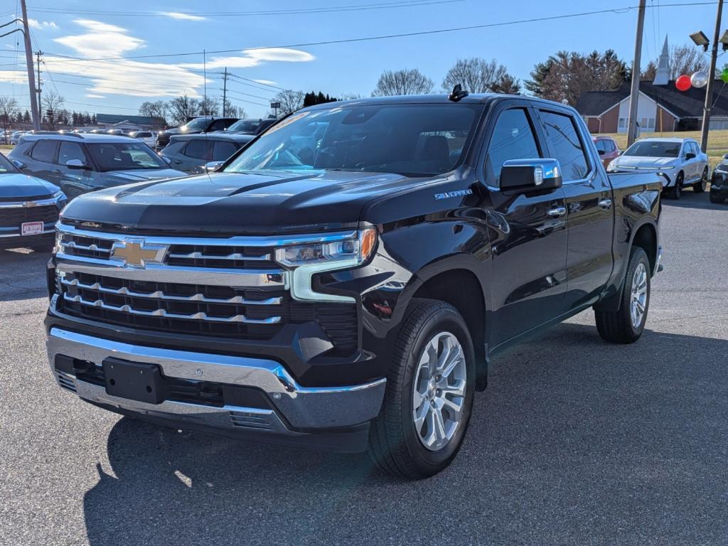 used 2023 Chevrolet Silverado 1500 car, priced at $43,900