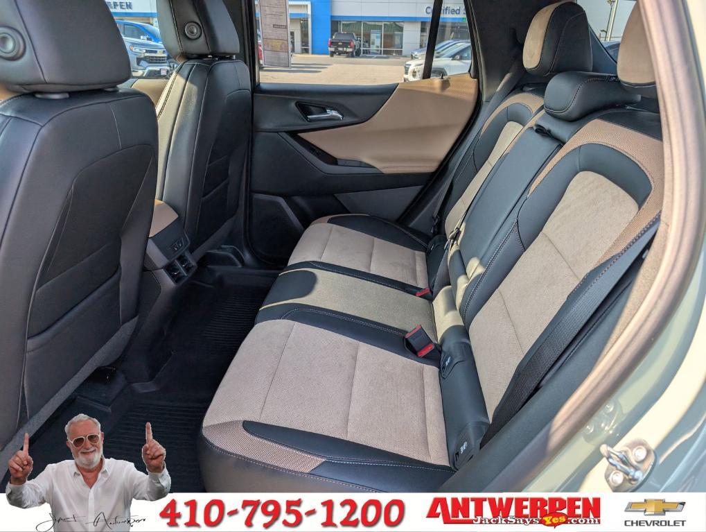 new 2026 Chevrolet Equinox car, priced at $32,923
