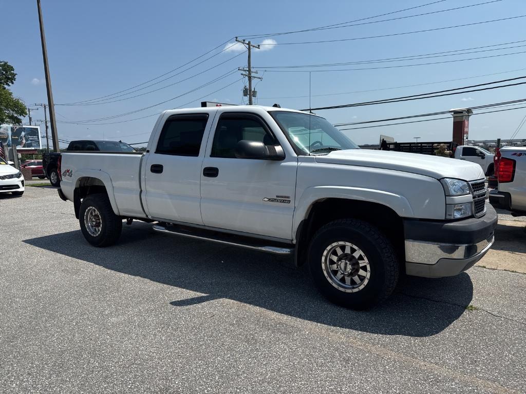 used 2005 Chevrolet Silverado 2500 car, priced at $17,595