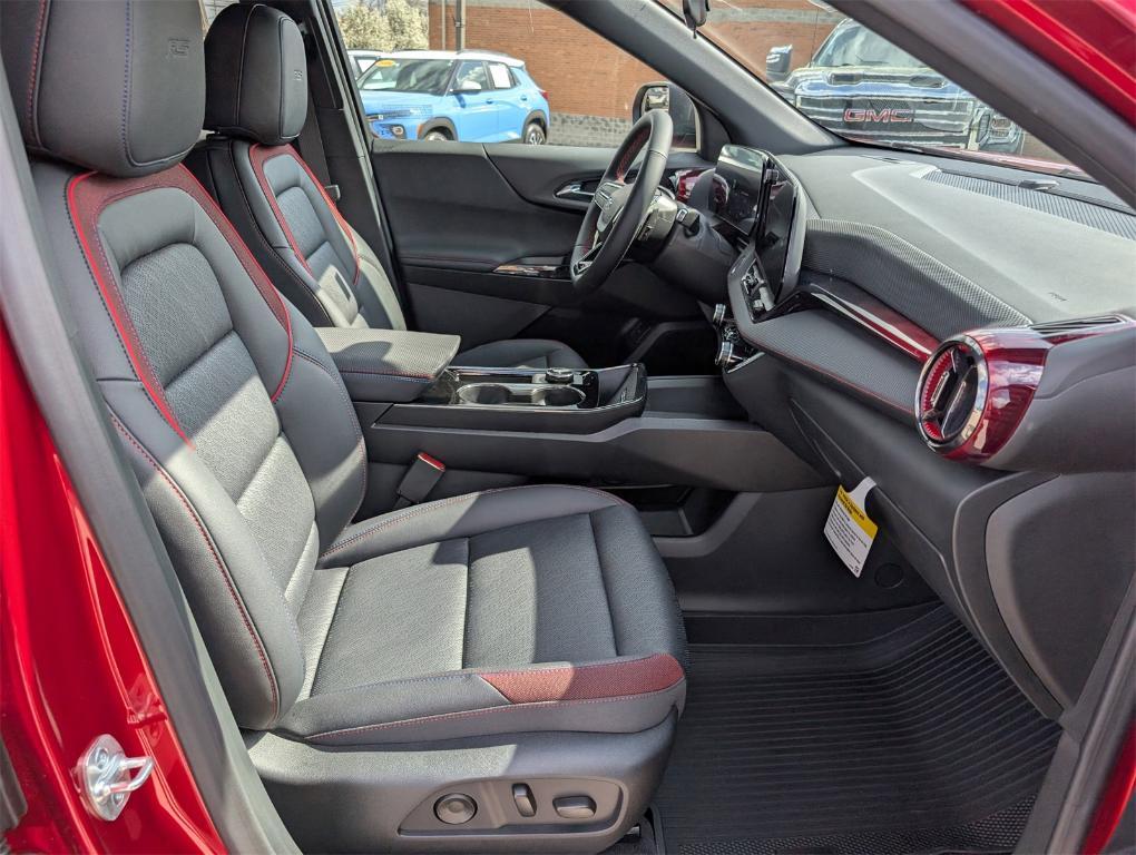 new 2025 Chevrolet Equinox car, priced at $33,184
