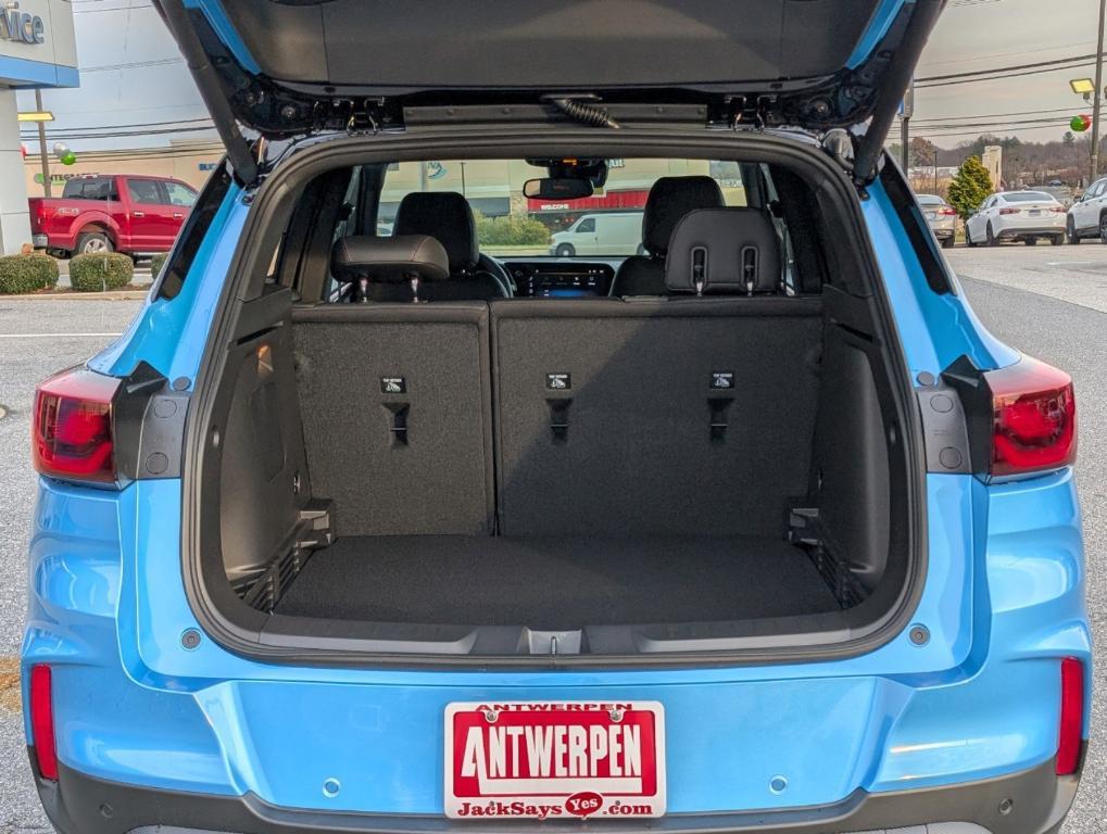 new 2025 Chevrolet TrailBlazer car, priced at $31,725