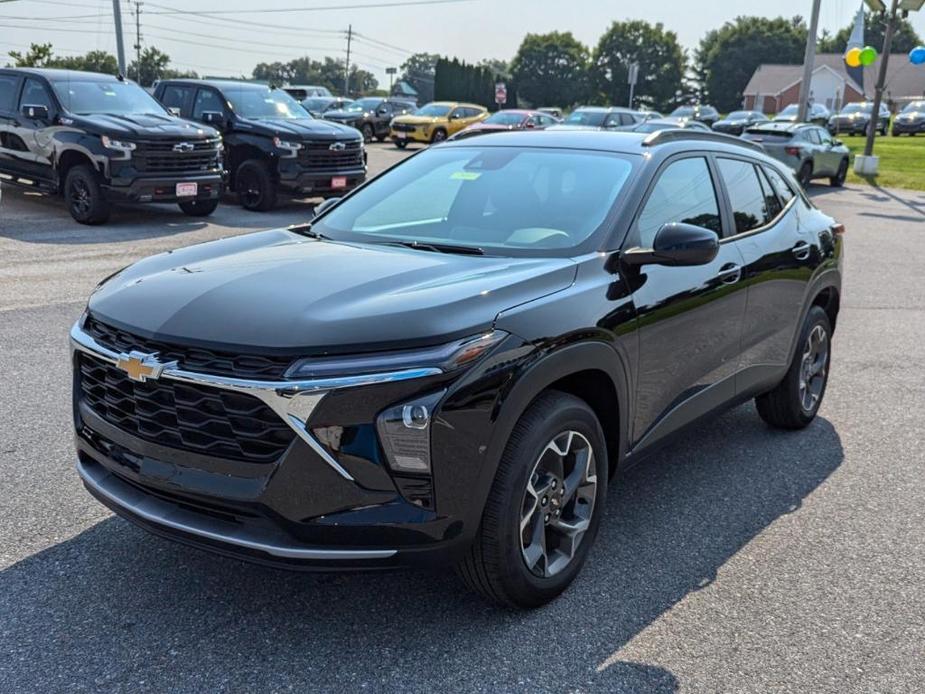 new 2025 Chevrolet Trax car, priced at $24,460