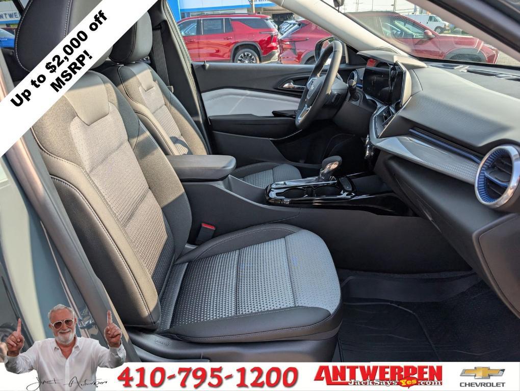 new 2025 Chevrolet Trax car, priced at $24,771