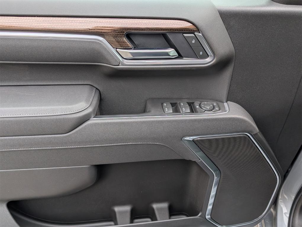 new 2025 Chevrolet Silverado 1500 car, priced at $45,511