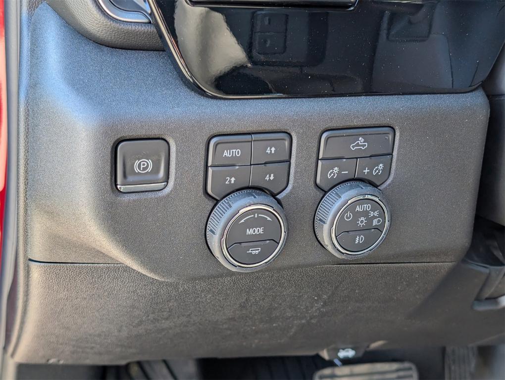 new 2025 Chevrolet Silverado 1500 car, priced at $56,574