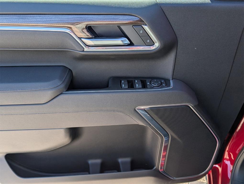 new 2025 Chevrolet Silverado 1500 car, priced at $56,574