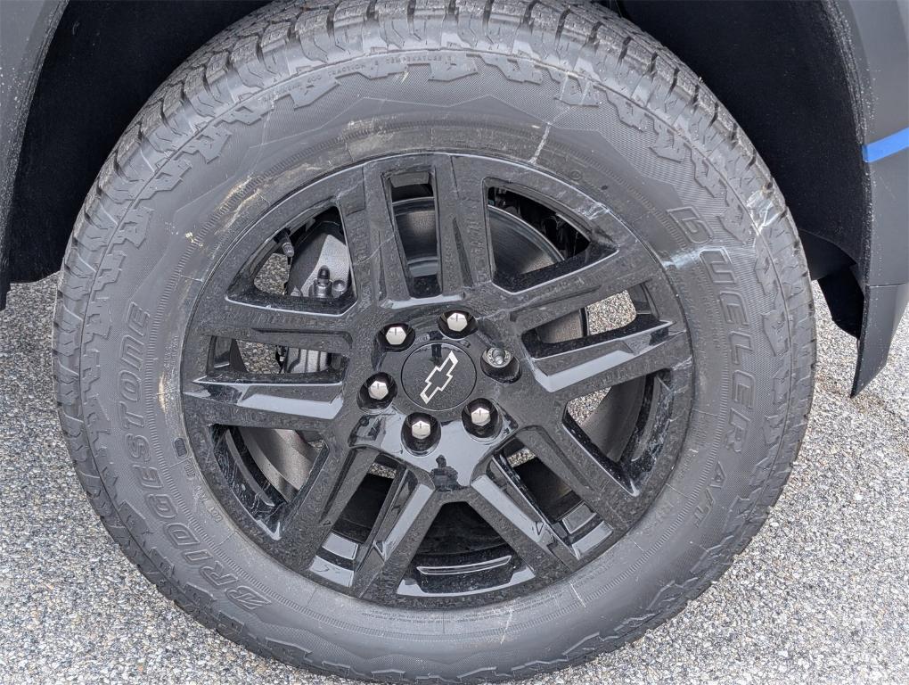 new 2025 Chevrolet Colorado car, priced at $47,819