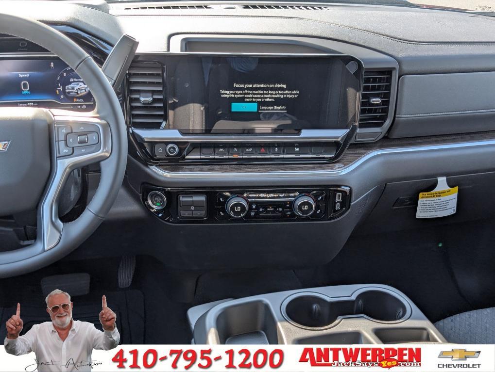 new 2025 Chevrolet Silverado 1500 car, priced at $56,685
