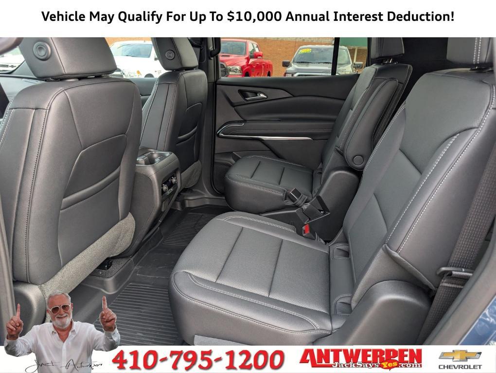new 2025 Chevrolet Traverse car, priced at $43,995