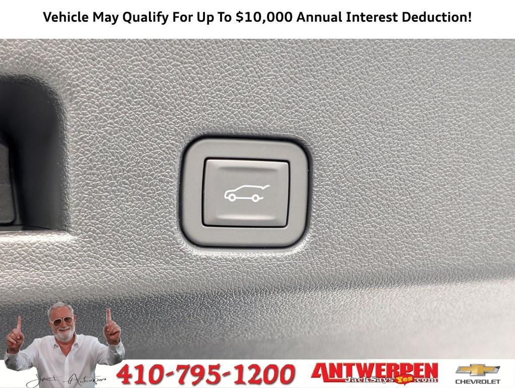 new 2025 Chevrolet Traverse car, priced at $43,995