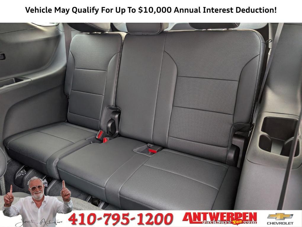 new 2025 Chevrolet Traverse car, priced at $43,995