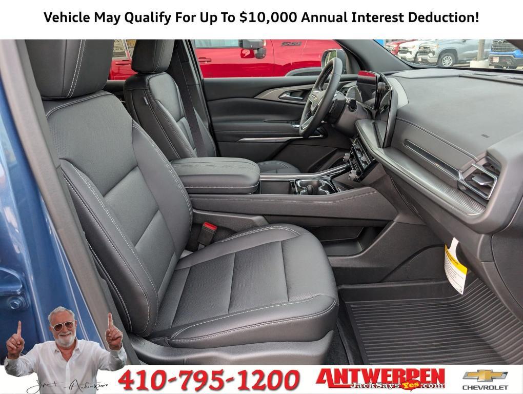 new 2025 Chevrolet Traverse car, priced at $43,995