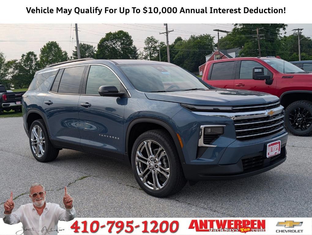 new 2025 Chevrolet Traverse car, priced at $43,995