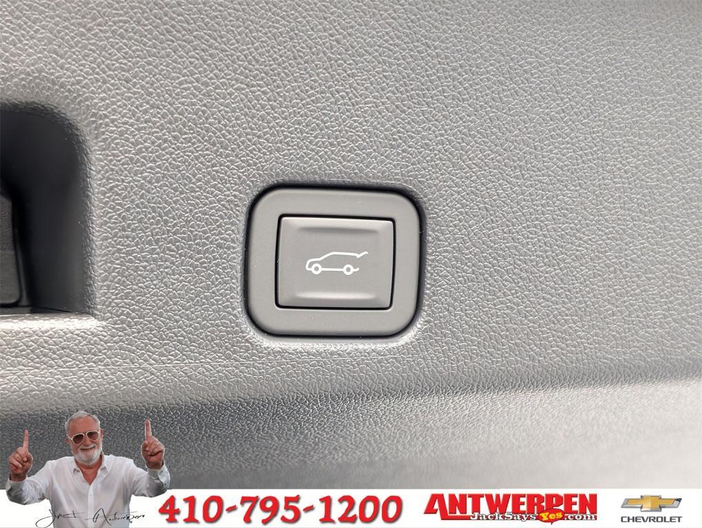 new 2025 Chevrolet Traverse car, priced at $44,951