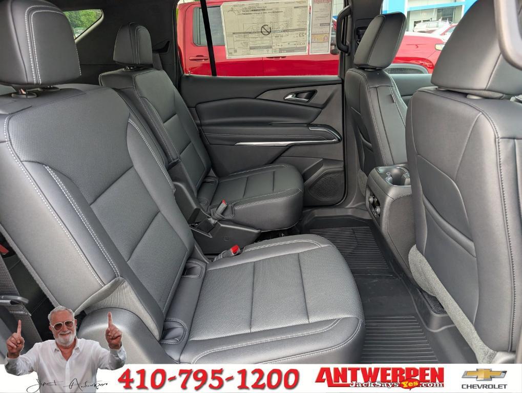 new 2025 Chevrolet Traverse car, priced at $43,901