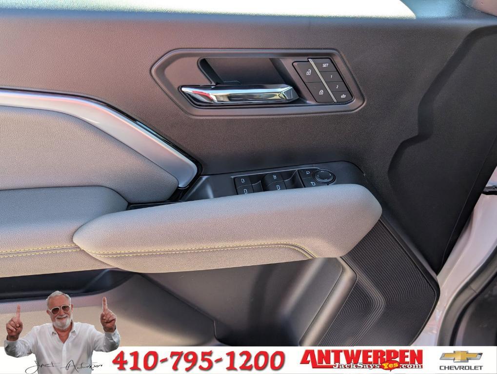 new 2025 Chevrolet Colorado car, priced at $57,454