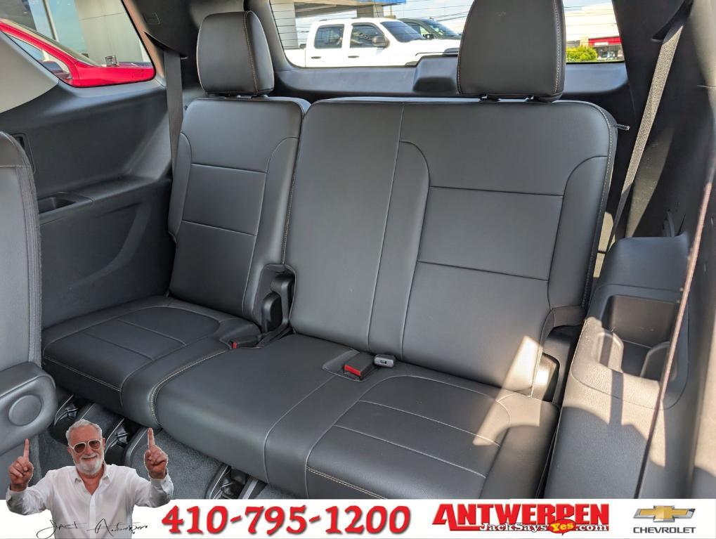used 2021 Chevrolet Traverse car, priced at $22,495