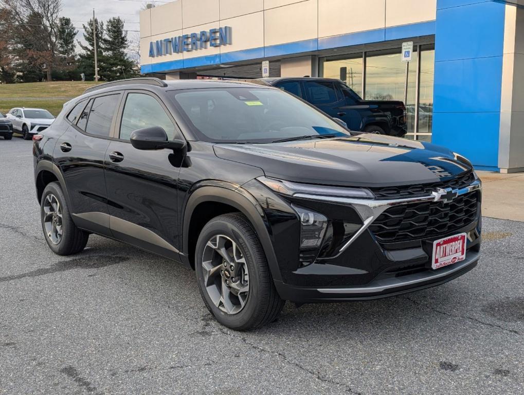 new 2025 Chevrolet Trax car, priced at $24,483