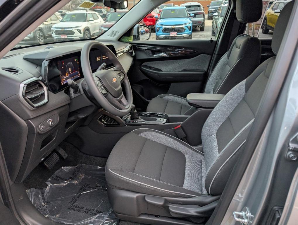 new 2025 Chevrolet TrailBlazer car, priced at $25,866