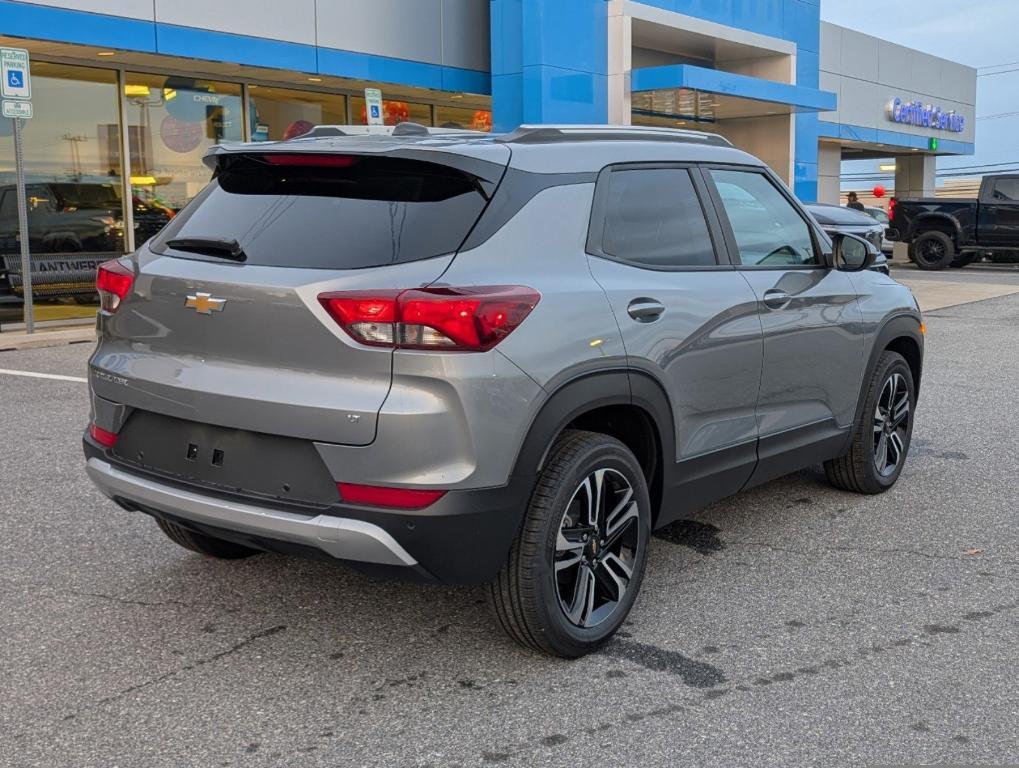 new 2025 Chevrolet TrailBlazer car, priced at $25,866