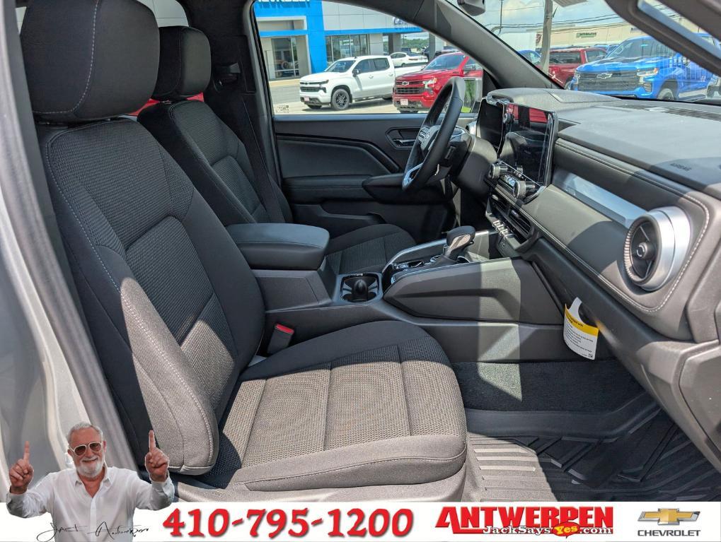 new 2025 Chevrolet Colorado car, priced at $38,462