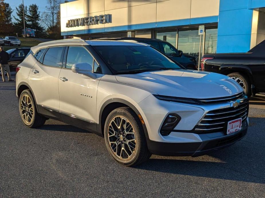 new 2025 Chevrolet Blazer car, priced at $52,385