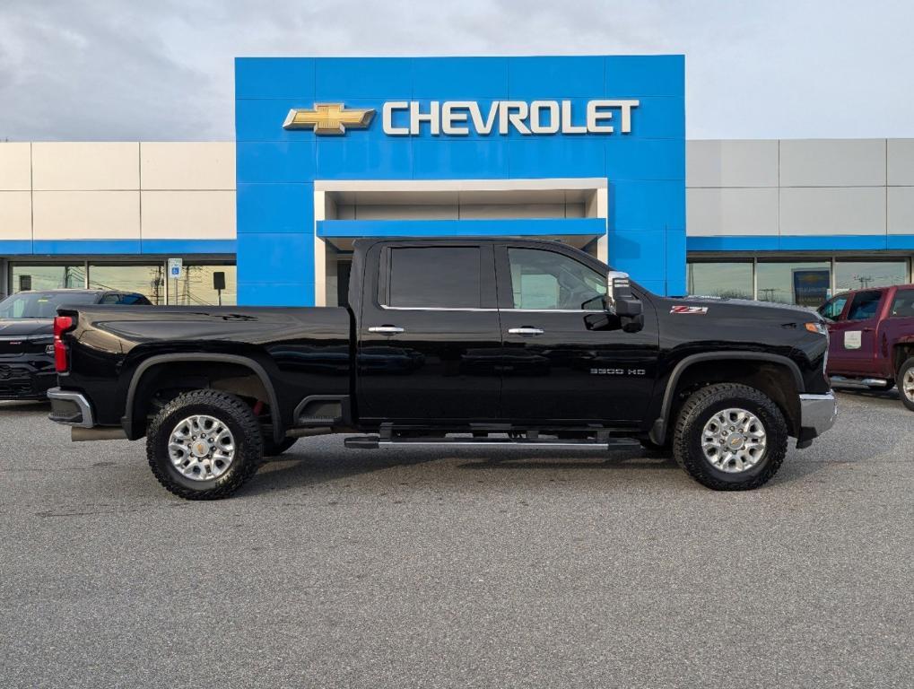 used 2024 Chevrolet Silverado 3500 car, priced at $72,000