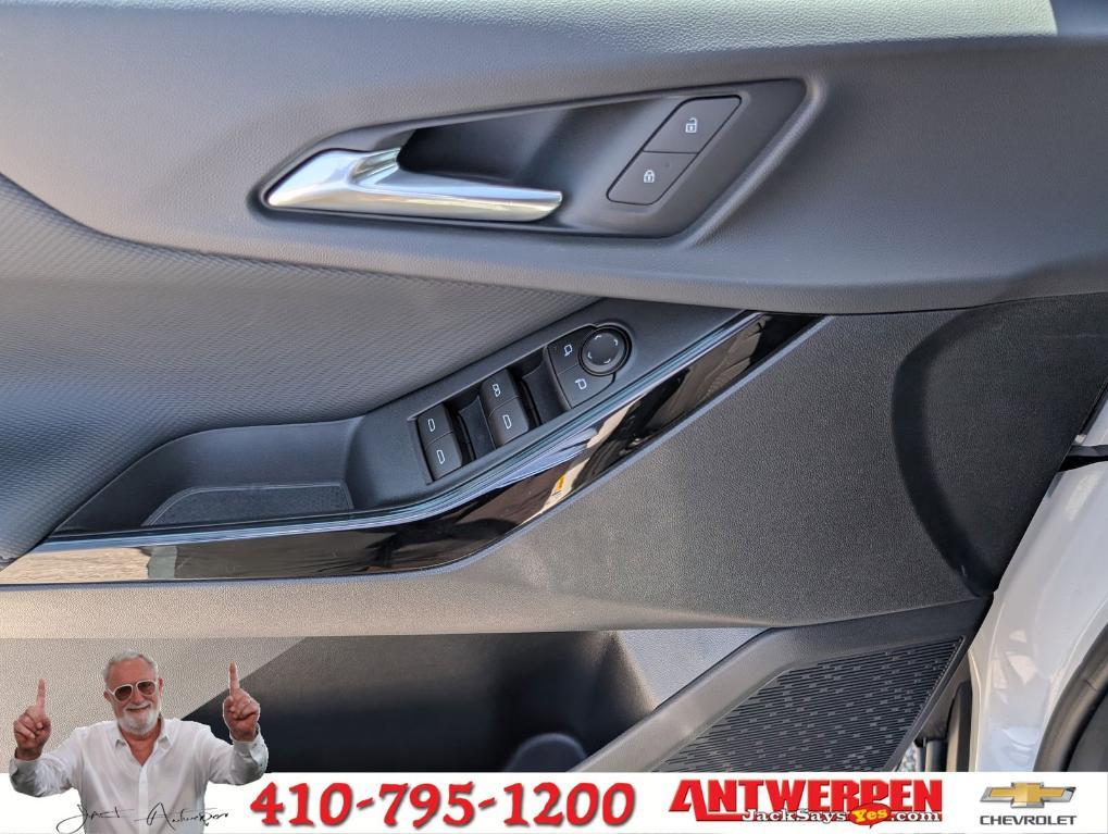 new 2026 Chevrolet Equinox car, priced at $31,083