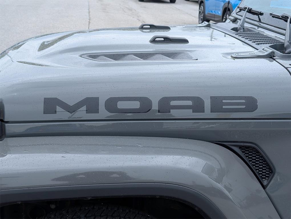 used 2019 Jeep Wrangler Unlimited car, priced at $38,995