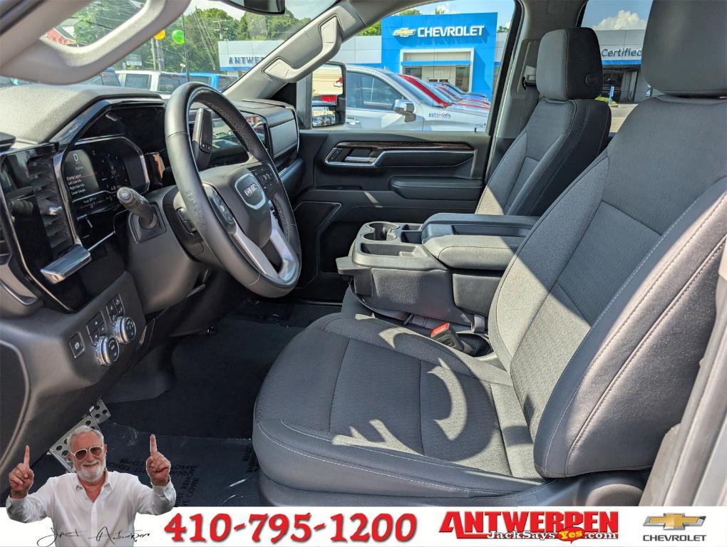 used 2024 GMC Sierra 2500 car, priced at $56,395