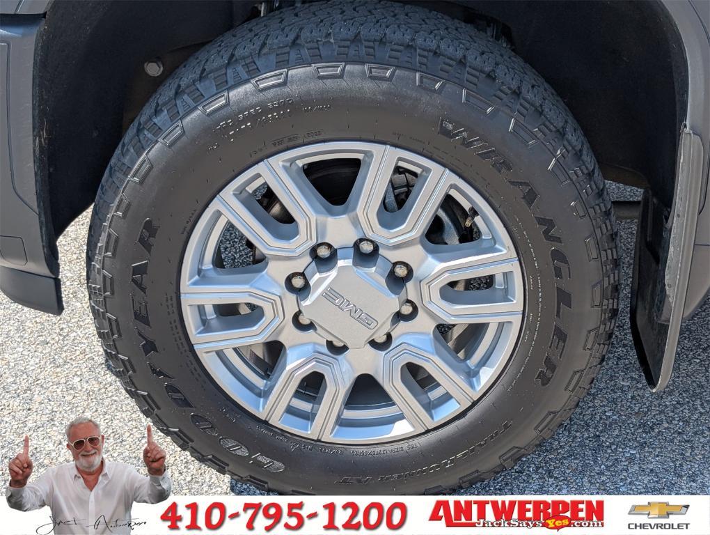 used 2024 GMC Sierra 2500 car, priced at $56,395