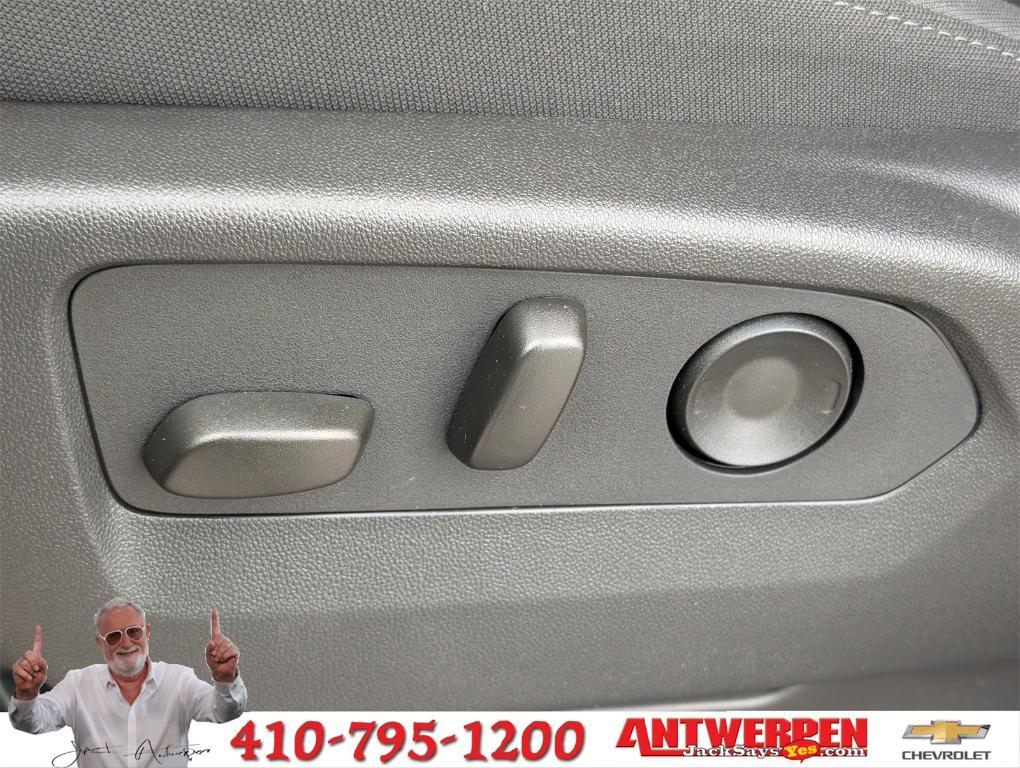 new 2025 Chevrolet Silverado 1500 car, priced at $41,571